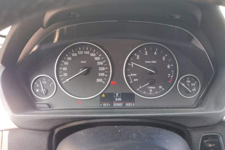 Used BMW 3 Series 2014 320i Sport Edition