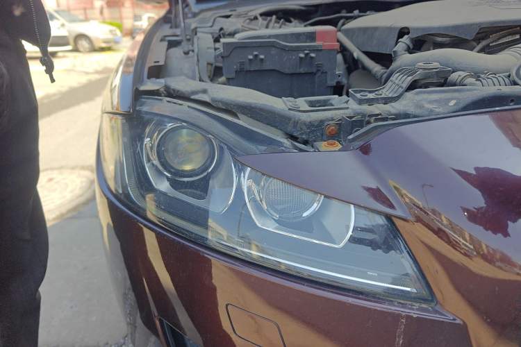 Used Jaguar XFL 2017 XFL 2.0T 200PS Elite Edition Right Front Headlight