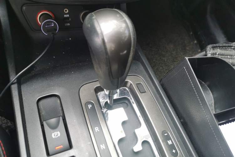 Used Bestune X80 2016 2.0L automatic Comfort trim level