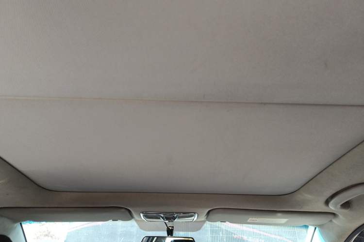 Used Hyundai Mistra 2014 1.8L Automatic Deluxe DLX Model Headliner
