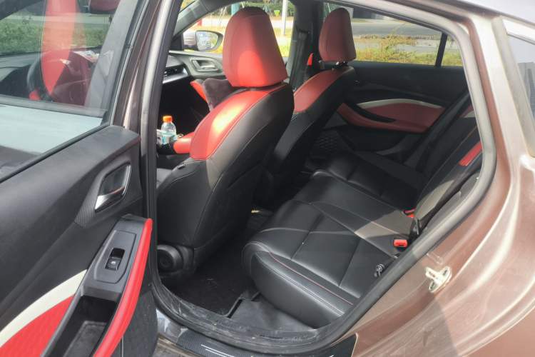 Used MG 5 2021 180 DVVT CVT Youth Luxury Edition
