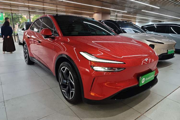 Used ONVO L60 2024 60 kWh Rear-Drive Version