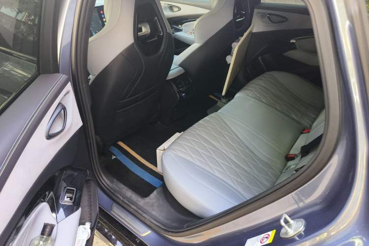 Used BYD Seal 2022 700 km Long-Range Rear-Wheel-Drive Version
