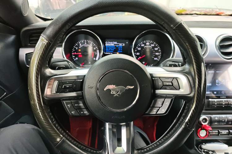 Used Ford Mustang 2015 2.3T Automatic U.S.-Spec Version