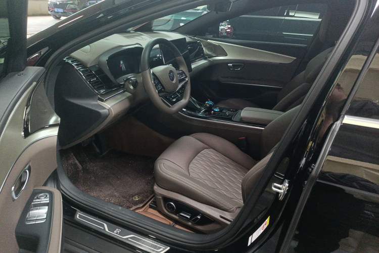 Used BYD Han 2025 EV Intelligent Driving Version 506KM Prestige Model