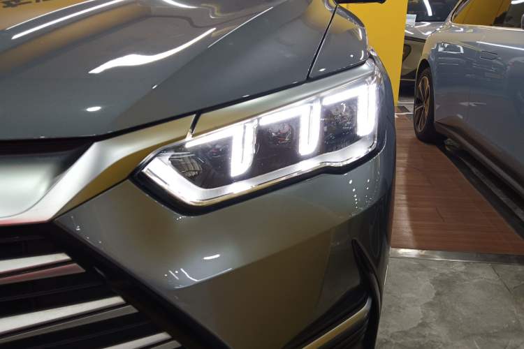 Used BYD Song Pro New Energy 2022 DM-i 51km Prestige Model Left Front Headlight