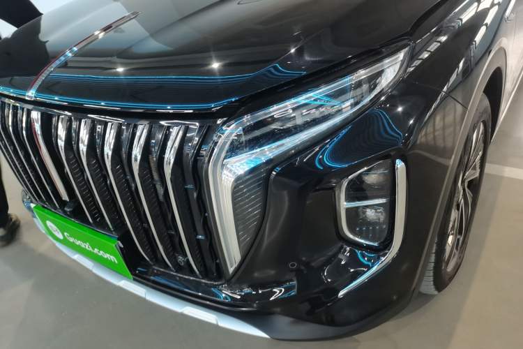 Used Hongqi HS7 PHEV 2024 2.0T PHEV Four-Wheel Drive Flagship Edition 6 Seats
