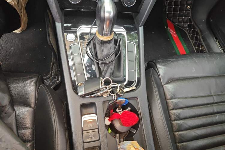 Used Volkswagen Magotan 2018 330TSI DSG Luxury Model Gear Lever