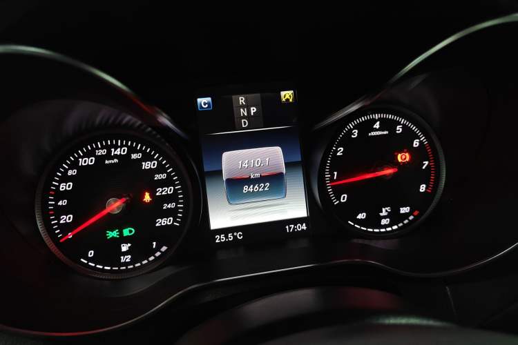 Used Mercedes-Benz C-Class 2018 C 200 Coupe Instrument Cluster