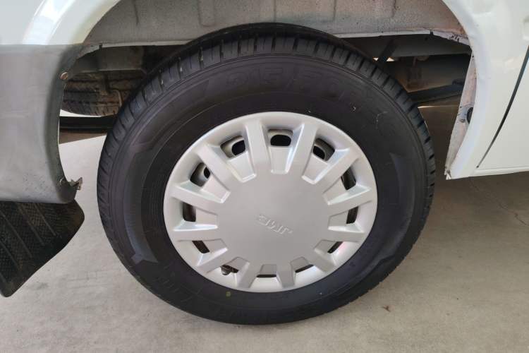 Used JMC Transit 2017 2.8T Commercial Version Short Wheelbase Mid-Roof 6/7/8-Seater JX493
