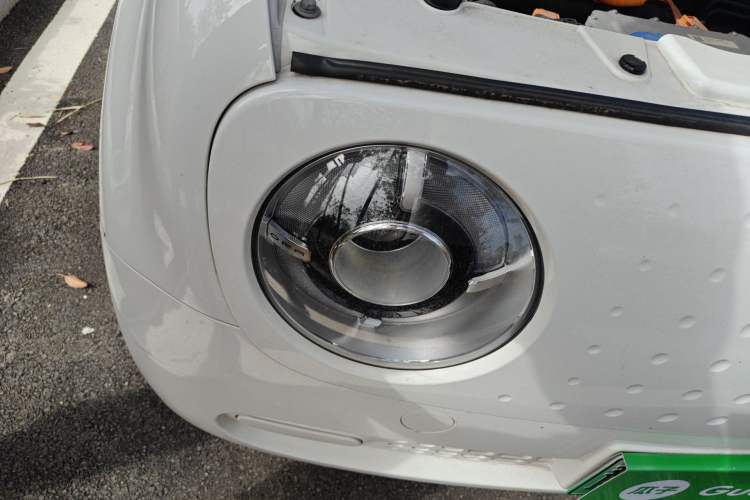 Used ORA Black Cat 2019 301km Standard Edition Right Front Headlight