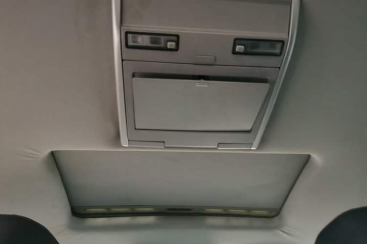 Used Luxgen Great 7 SUV 2015 2.2T Two-Wheel Drive Smart Version
