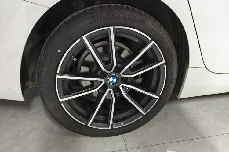 Used BMW 3 Series 2024 325Li M Sport Package
