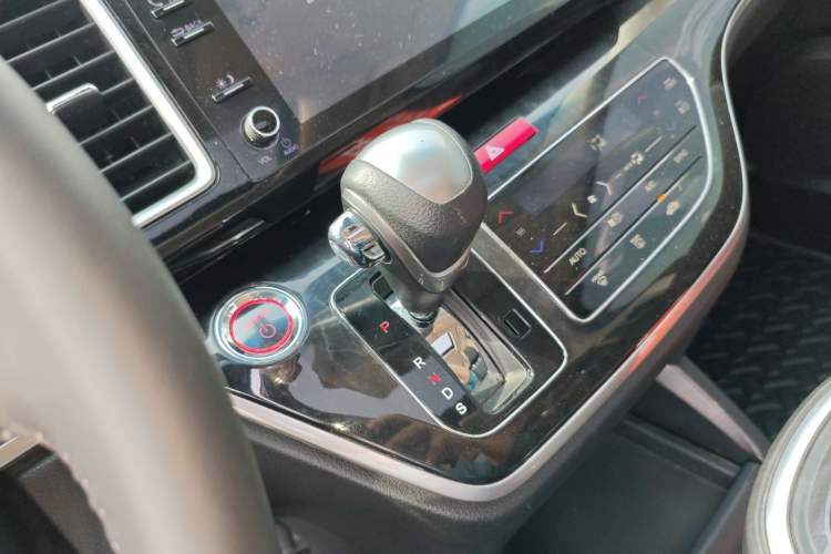 Used Honda Elysion 2019 2.0L Hybrid Luxury Edition