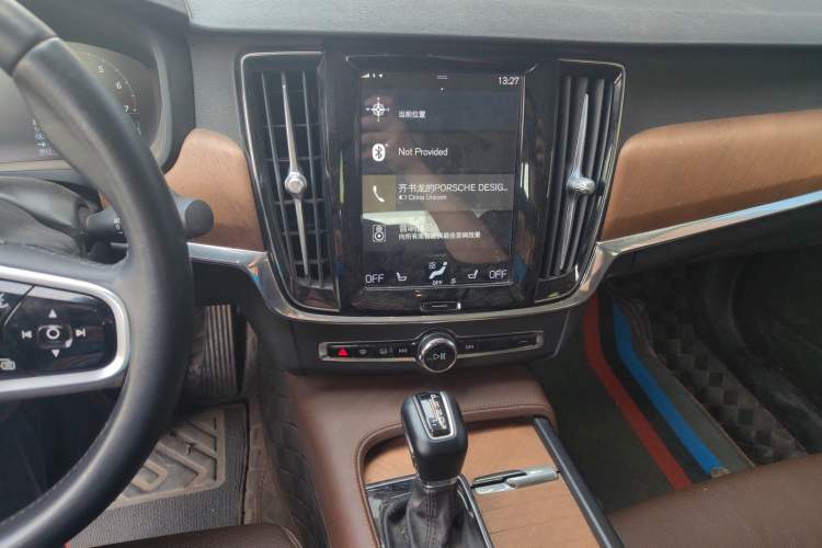 Used Volvo S90 2019 T5 Zhiyuan Edition
