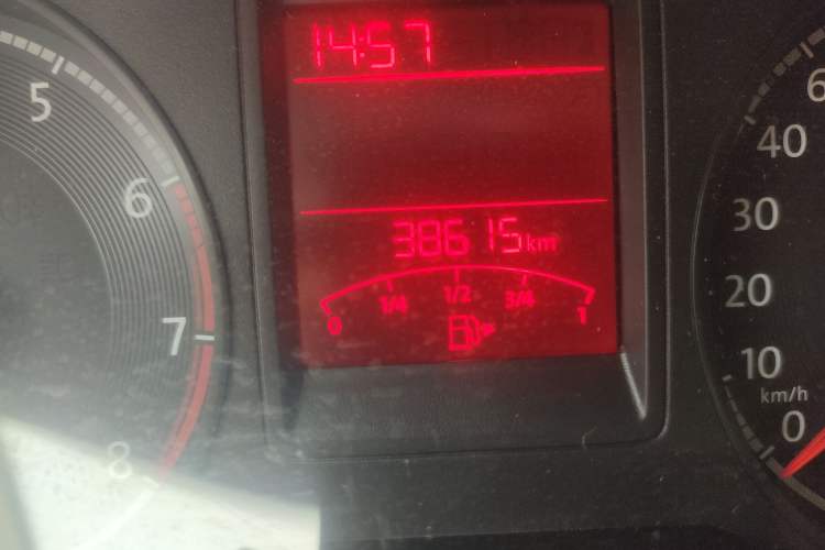 Used Volkswagen Jetta 2017 1.4L Manual Fashion Edition