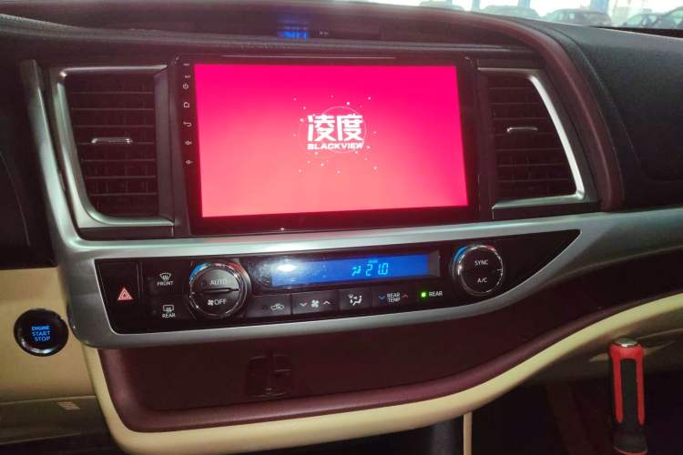 Used Toyota Highlander 2017 2.0T Two-Wheel Drive Luxury Edition 7 Seats Audio And AC Panel