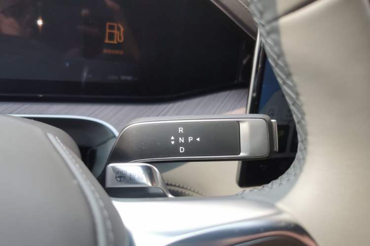 Used Denza N9 2025 Prestige Version