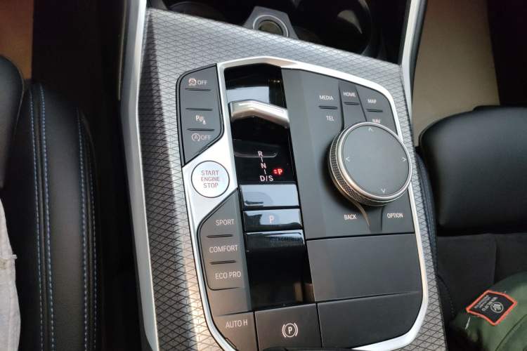 Used BMW 2 Series 2023 225i M Sport Night Edition Package Gear Lever