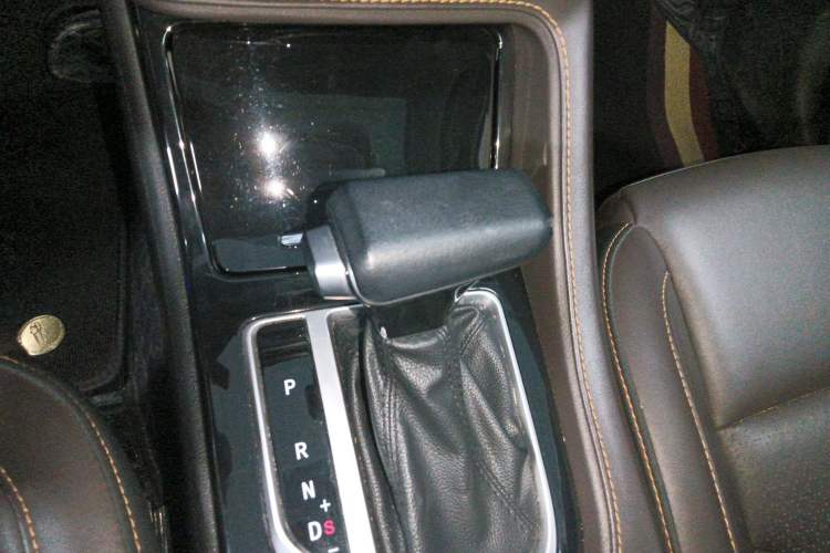 Used Changan CS35PLUS 2018 1.6L Automatic Changlian Edition China V Standard
