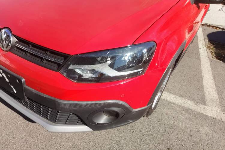 Used Volkswagen Polo 2014 1.6L Cross Polo Automatic
