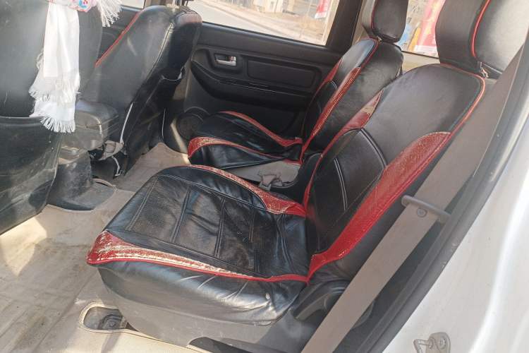 Used HYOSOW H2 2016 H2E 1.5L Elite Model BJ415B Left Rear Seat