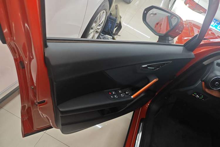 Used Audi Q2L 2018 35 TFSI Fashionable & Elegant Version China VI Emission Standard
