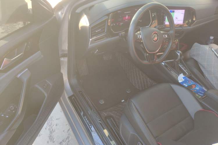 Used Volkswagen Sagitar 2021 280TSI DSG Excellence Edition
