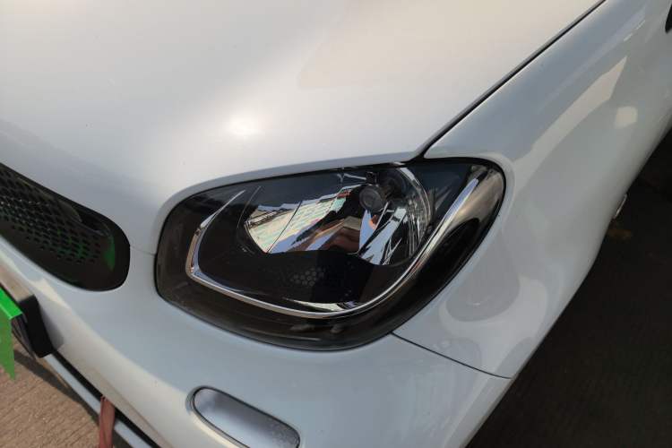 Used smart fortwo 2018 1.0L 52kW Hardtop Passion Edition China V Standard