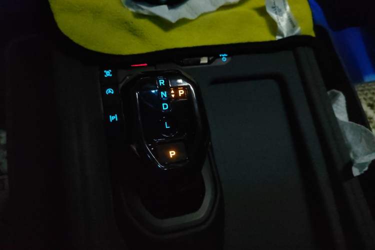 Used Ford Edge 2023 Ford Explorer L 2.0T EcoBoost Two-Wheel Drive 7-Seater Luxury Model
