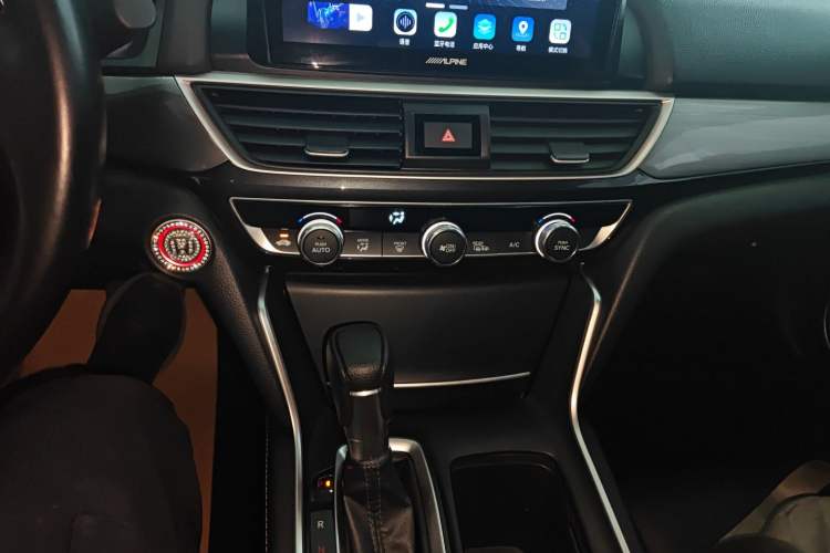 Used Honda Inspire 2019 260TURBO Elegant Edition China VI Emission Standard Audio And AC Panel