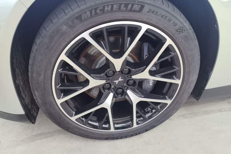Used XPeng P7 2023 P7i 610 Max Performance Edition