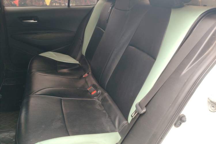 Used Toyota Corolla 2022 Dual-Motor 1.8L E-CVT Pioneer Edition Left Rear Seat