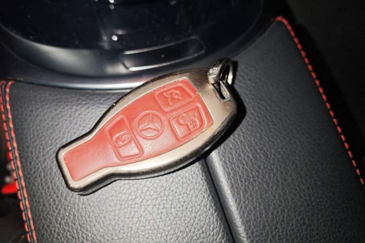 Used Mercedes-Benz GLC AMG 2017 AMG GLC 43 4MATIC Vehicle Key