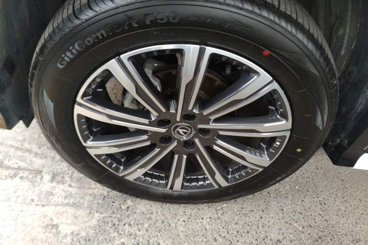 Used CHANGAN CS75 PLUS 2026 Model, Smart Champion Edition 1.5T New Blue Whale Smart Navigation Version