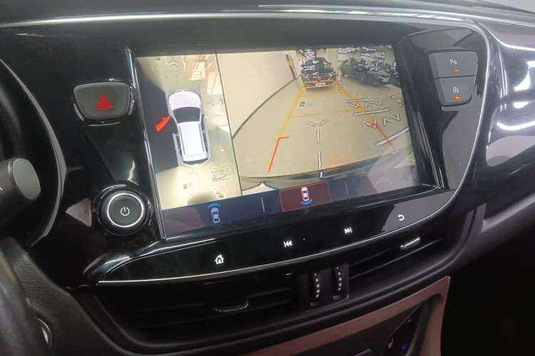 Used Buick Envision 2020 28T Four-Wheel Drive Elite Version Audio And AC Panel