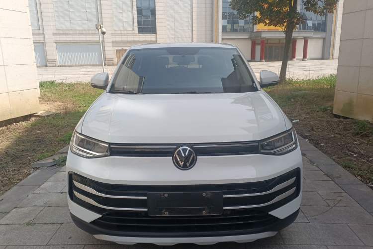 Used Volkswagen Tharu 2025 New Sharp 1.5L Sharp Edition Front