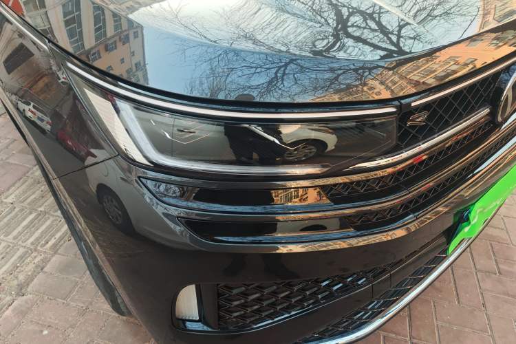 Used Volkswagen Tavendor 2024 380TSI All-Wheel Drive R-Line Cruise Edition Right Front Headlight