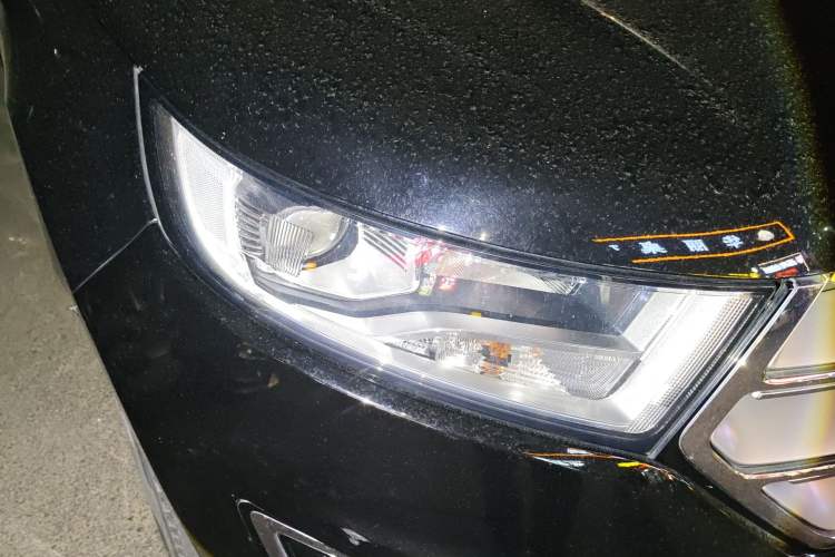 Used Ford Edge 2018 EcoBoost 245 Two-Wheel-Drive Titanium 5-Seater China V Standard