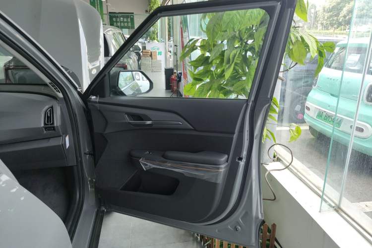 Used Kia EV5 2024 530 Light
