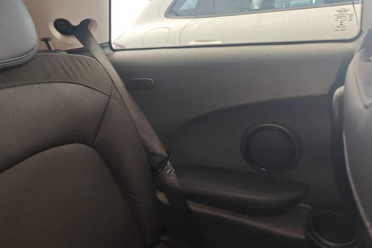 Used MINI MINI 2018 1.5T COOPER Artist