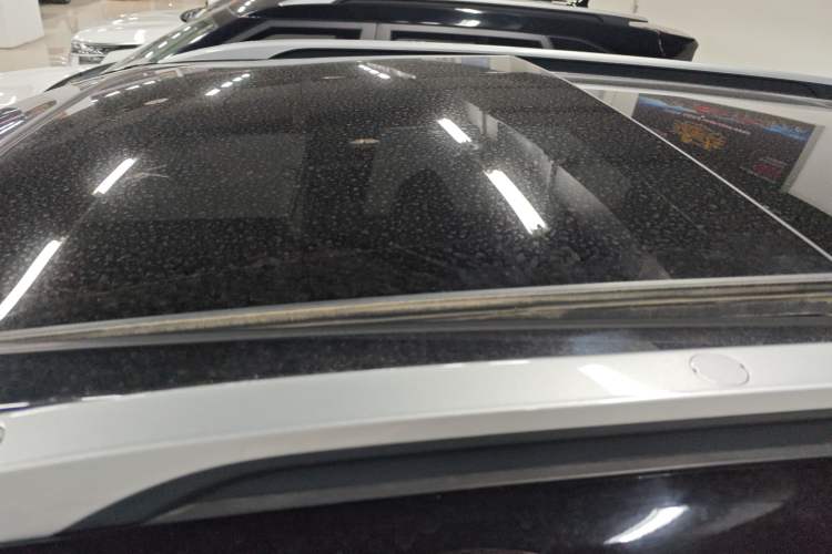 Used Kia Seltos 2023 1.5L CVT Luxury Edition Roof