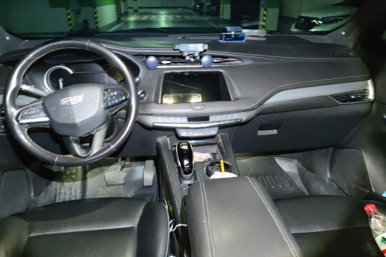 Used Cadillac XT4 2021 28T Two-Wheel Drive Leading Version
