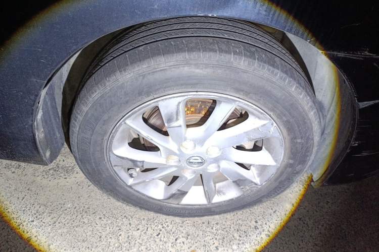 Used Nissan Sylphy 2014 1.6XV CVT Deluxe Edition Right Front Wheel Hub