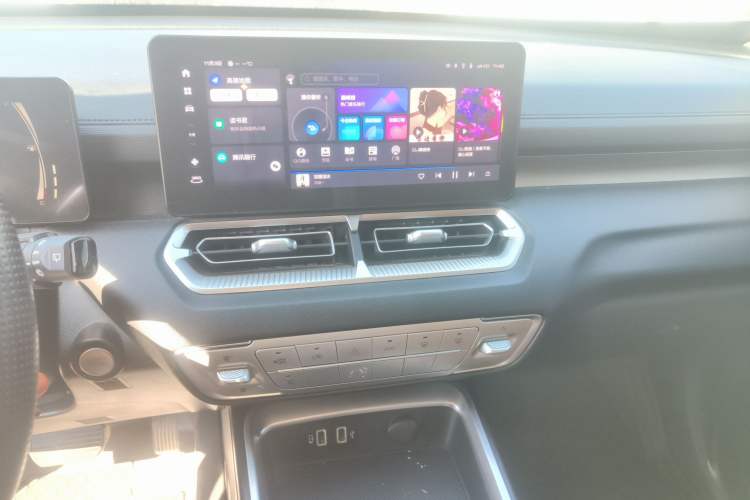 Used Haval H5 2023 2.0T Automatic Two-Wheel Drive LinkedIn Gasoline