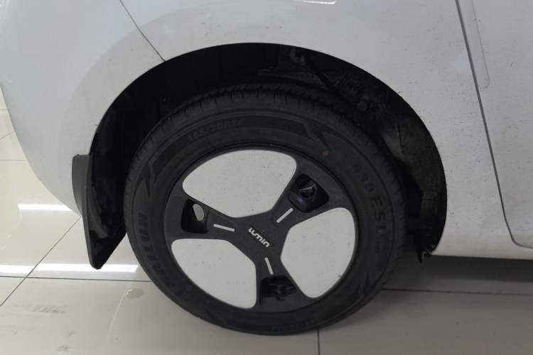 Used CHANGAN NEVO Lumin 2025 205 km Xiangqin Version Exterior 5