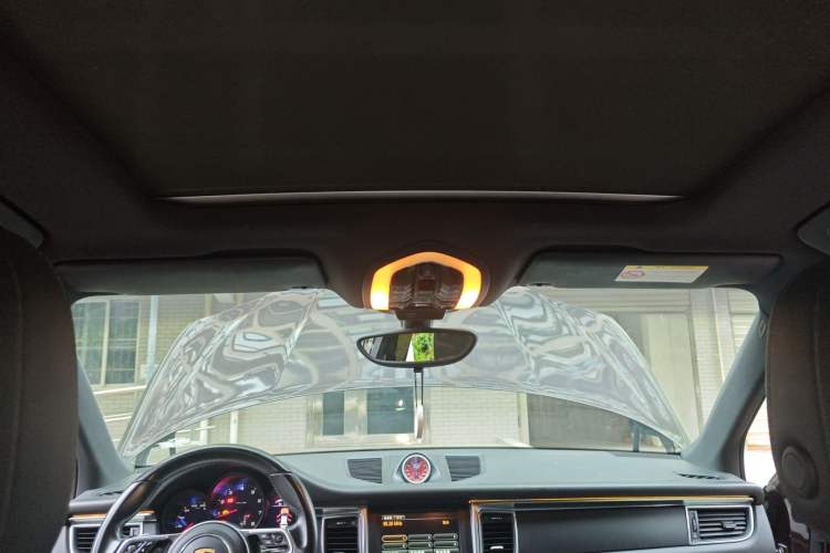 Used Porsche Macan 2016 Macan 2.0T Headliner