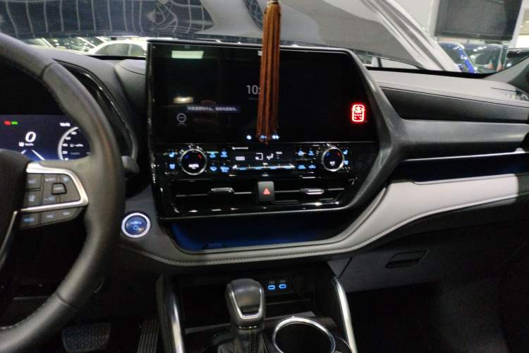 Used Toyota Crown Kluger 2022 2.5L HEV Four-Wheel Drive Flagship Edition Audio And AC Panel