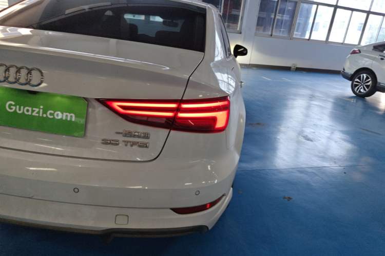 Used Audi A3 2017 Limousine 35 TFSI Fashion Model