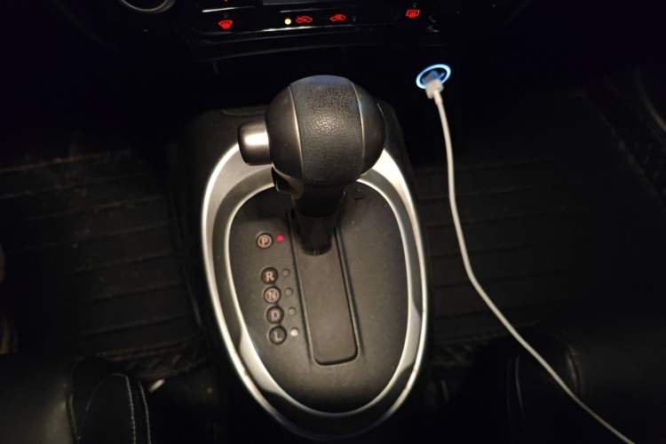 Used Infiniti ESQ 2014 1.6L Luxury Edition